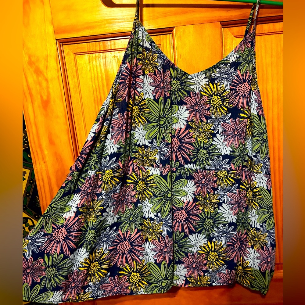 Dip flower tank top size xl